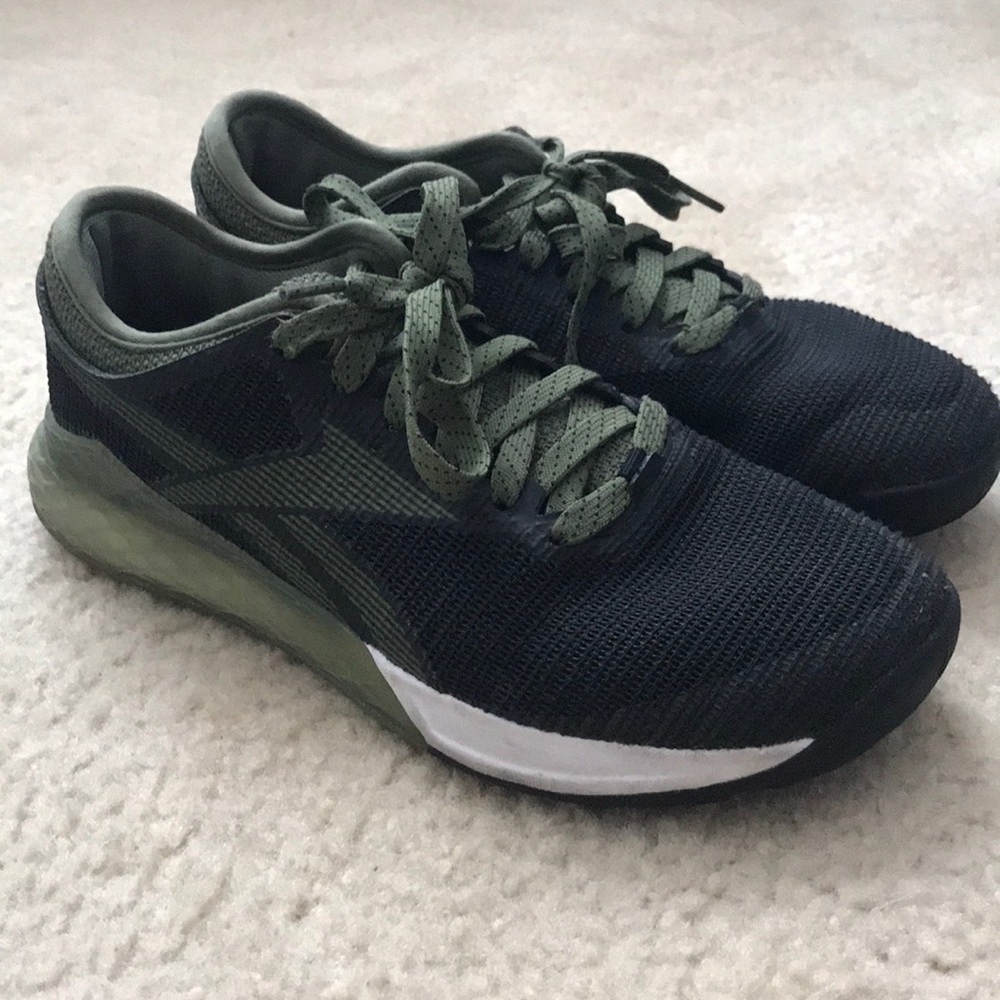 Size 8- Reebok Nano 9